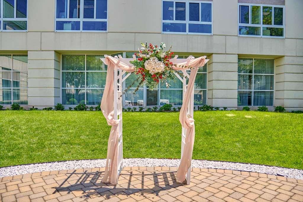 Sonesta Hamilton Park Hotel & Conference Center Florham Park エクステリア 写真